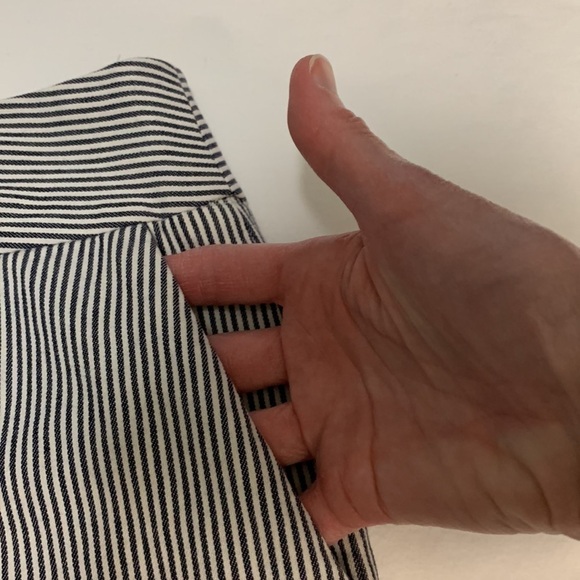 Talbots Cotton Skirt Striped Size 12P Grey and White Stripes - Picture 4 of 10